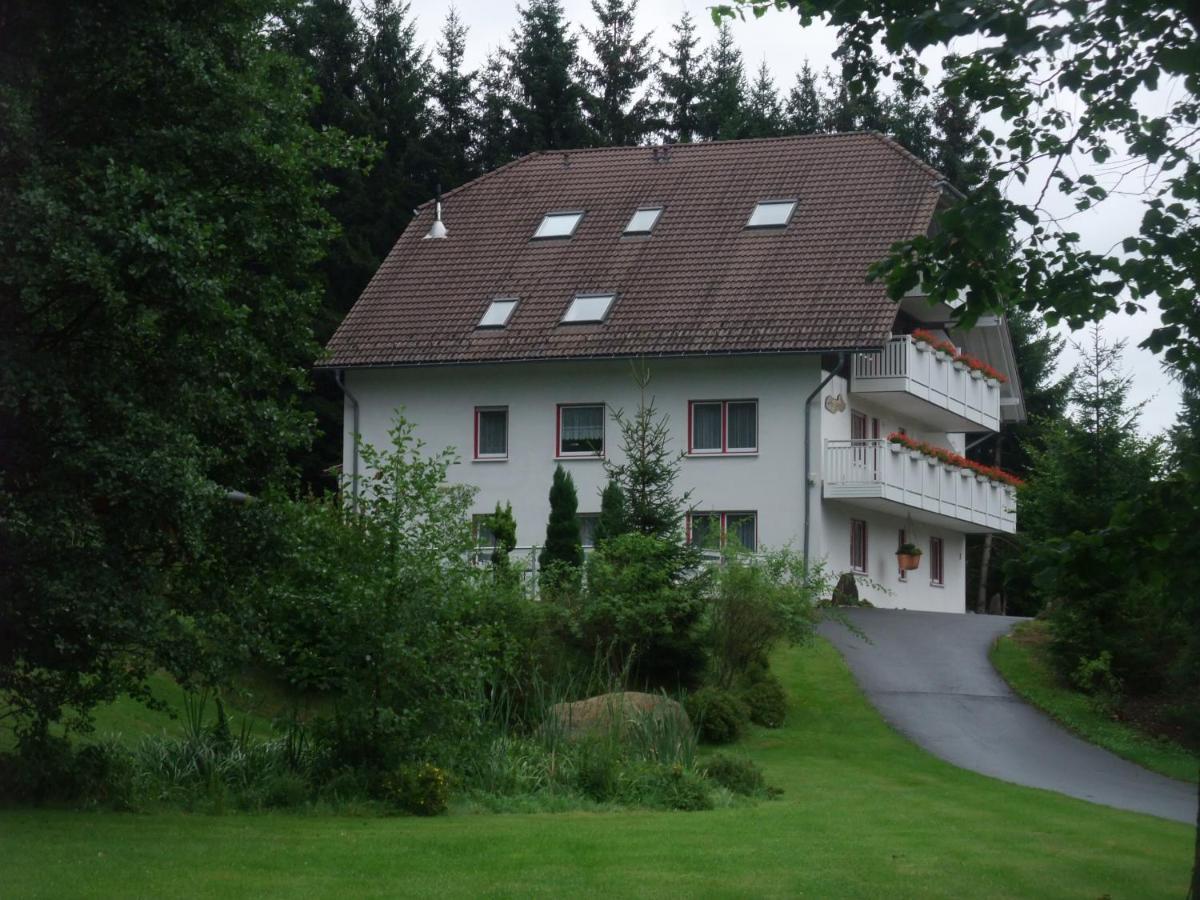 Ferienhaus Hubertus In Elend Mit Balkons Exterior photo